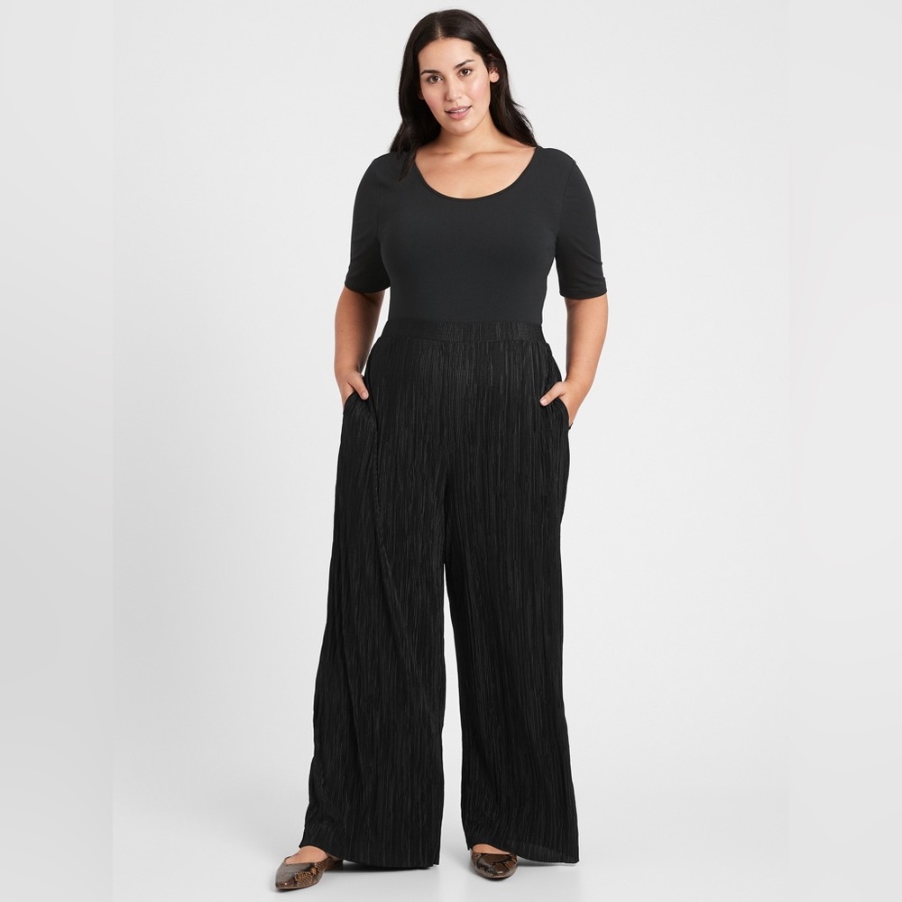 EUC Banana Republic High Rise Wide Leg Plisse Dressy Pants Pockets Lined Black L
